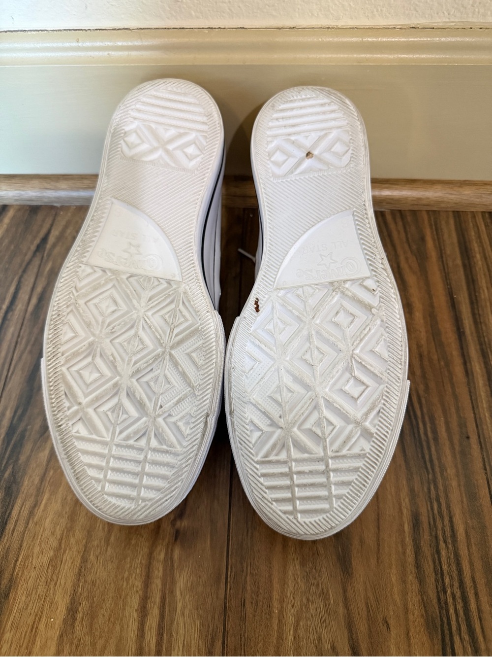 Platform Converse Low Top leather Sneakers -white size 8 - Picture 2 of 3